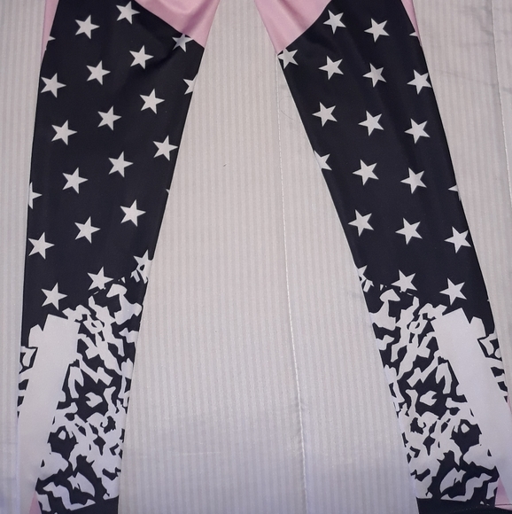 Pink & Black Legging - Picture 8 of 8